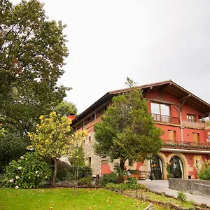 4* Hotel Usategieta